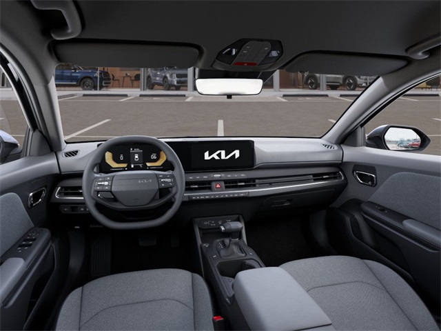 Vehicle image 17 of 27