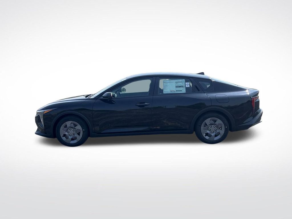 Vehicle image 8 of 33