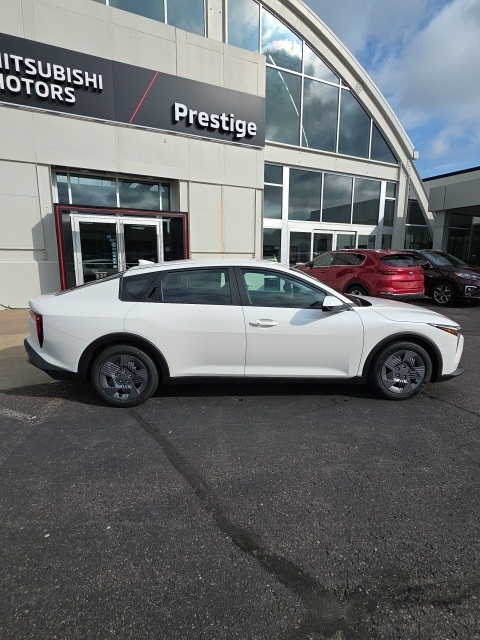 2025 Kia K4 LX Image 9 of 48