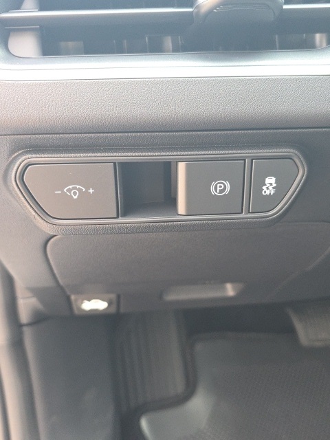 2025 Kia K4 LX Image 46 of 48