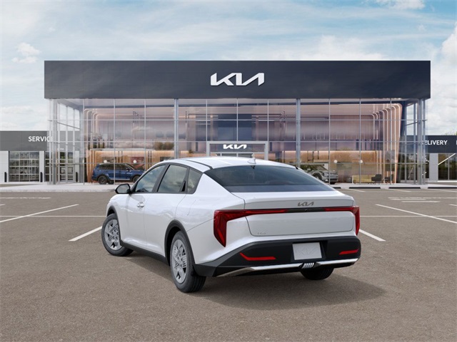 2025 Kia K4 LX Image 16 of 48