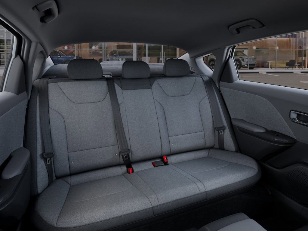Vehicle image 16 of 27