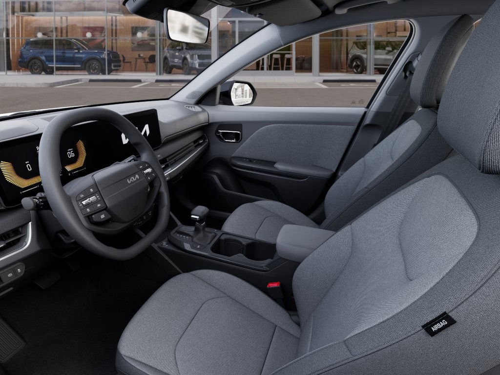 Vehicle image 17 of 27