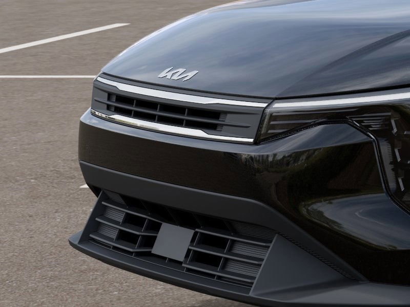 Vehicle image 13 of 27