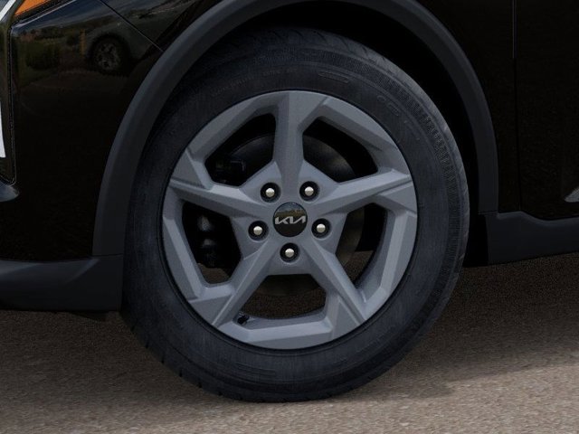 2025 Kia K4 LXS Image 10 of 27