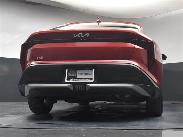 Vehicle image 19 of 47