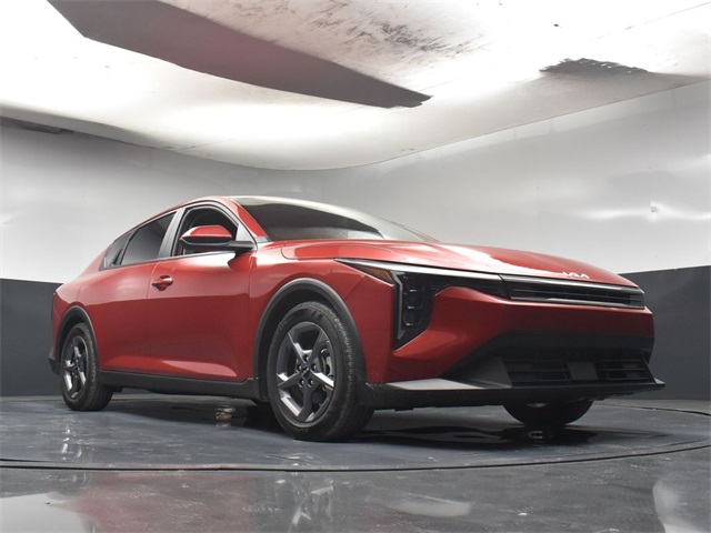 Vehicle image 21 of 47