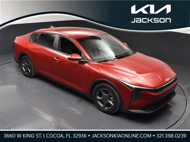 Vehicle image 6 of 47
