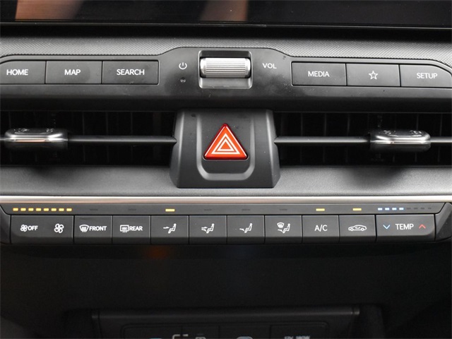 Vehicle image 36 of 47