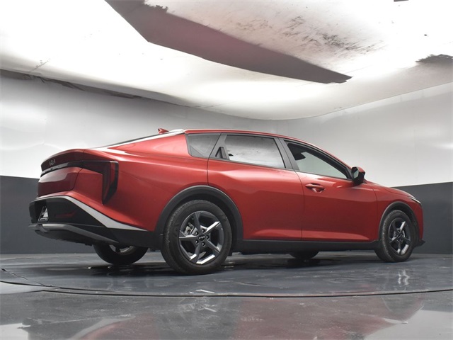 Vehicle image 13 of 47