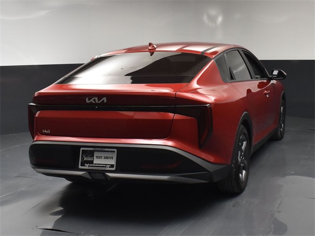 Vehicle image 14 of 47