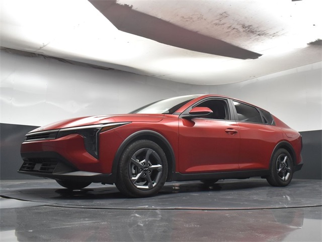 Vehicle image 16 of 47