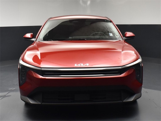 Vehicle image 4 of 47