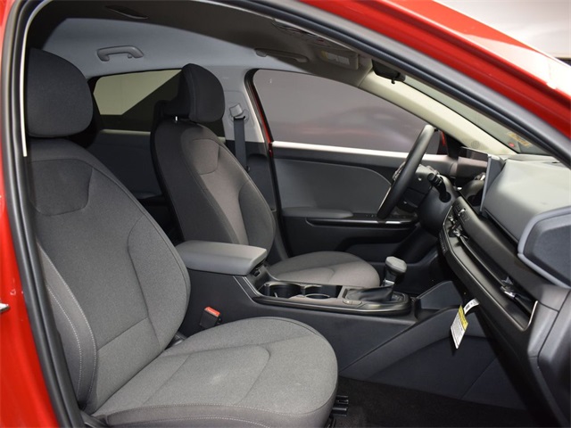 Vehicle image 26 of 47