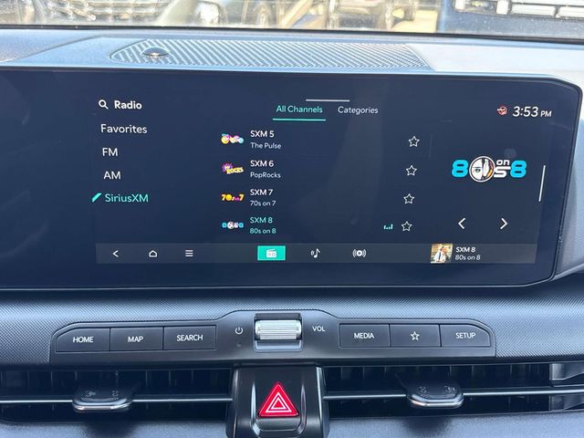 Vehicle image 20 of 32