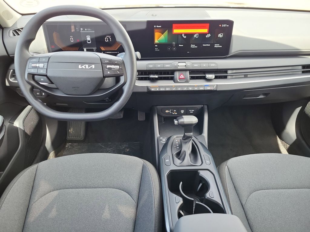 Vehicle image 14 of 30