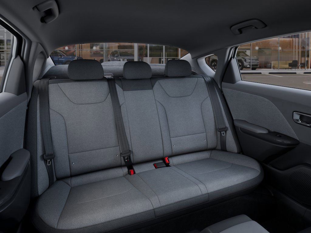 Vehicle image 16 of 27