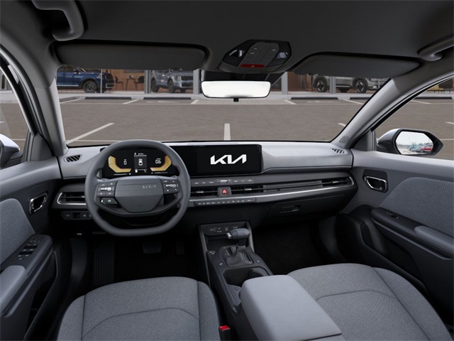 Vehicle image 14 of 27
