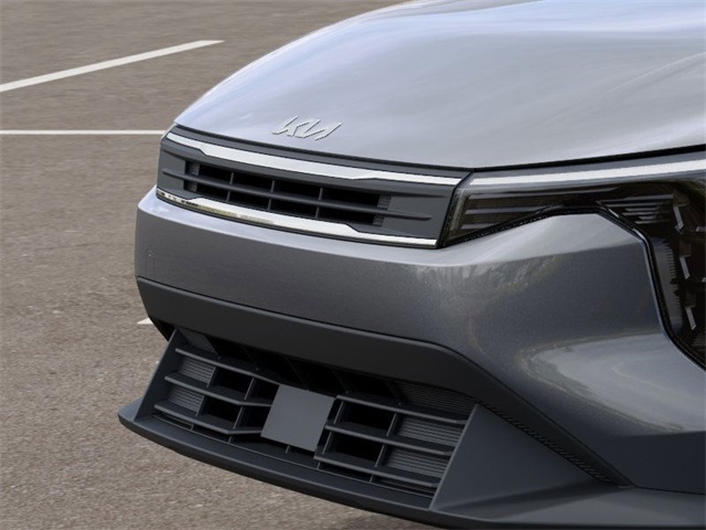 Vehicle image 13 of 27