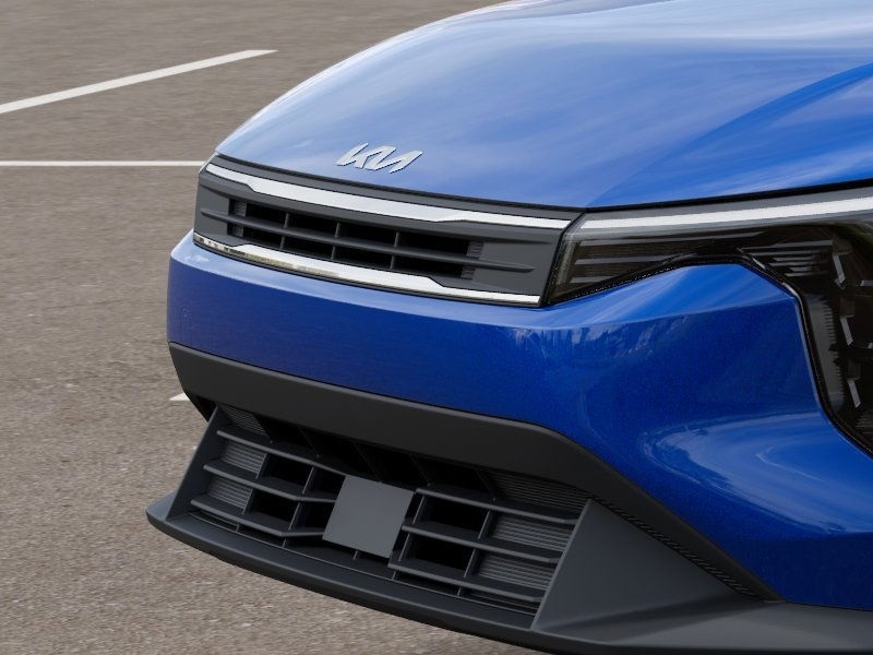 Vehicle image 13 of 27