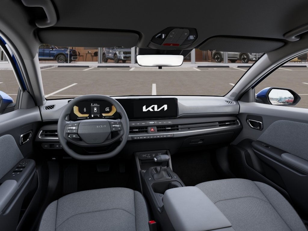 Vehicle image 14 of 27