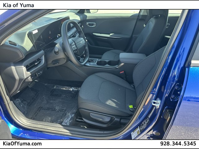 Vehicle image 5 of 6