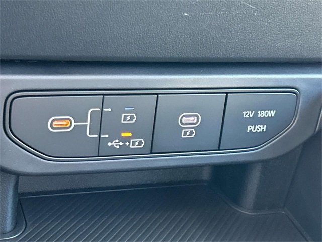 2025 Kia K4 LXS Image 21 of 30