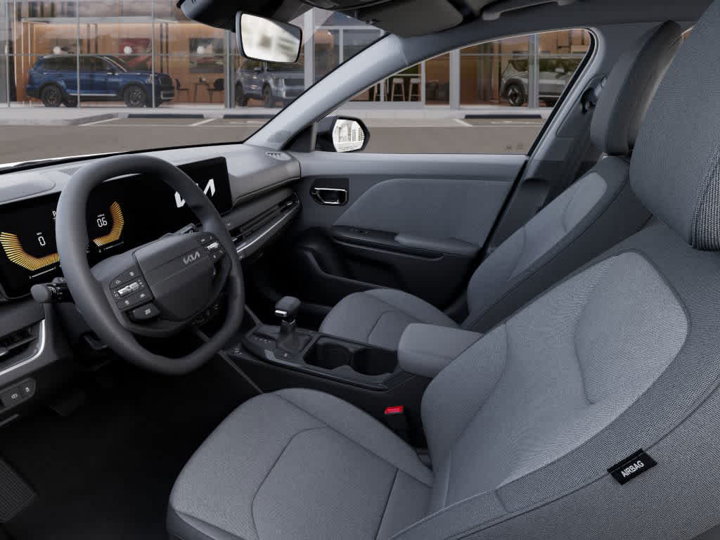 Vehicle image 17 of 27