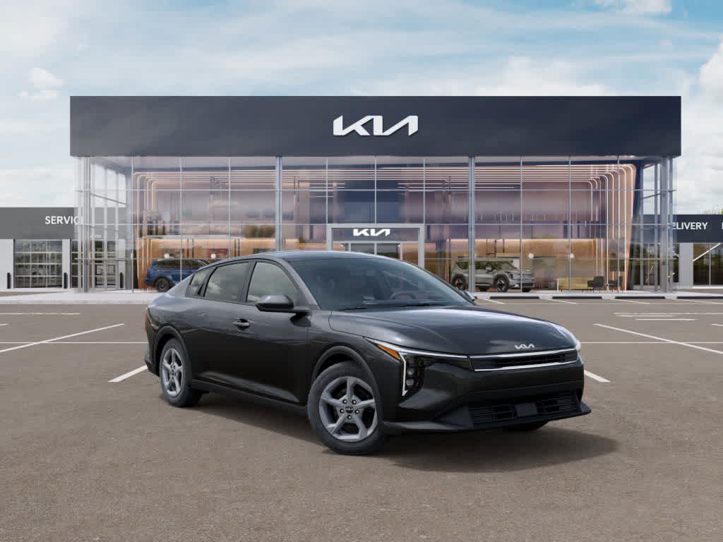 Vehicle image 4 of 27