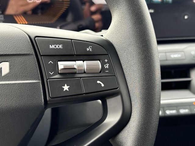 2025 Kia K4 LXS Image 29 of 31