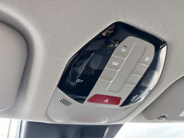 2025 Kia K4 LXS Image 24 of 31
