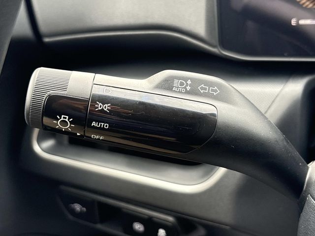 2025 Kia K4 LXS Image 26 of 31