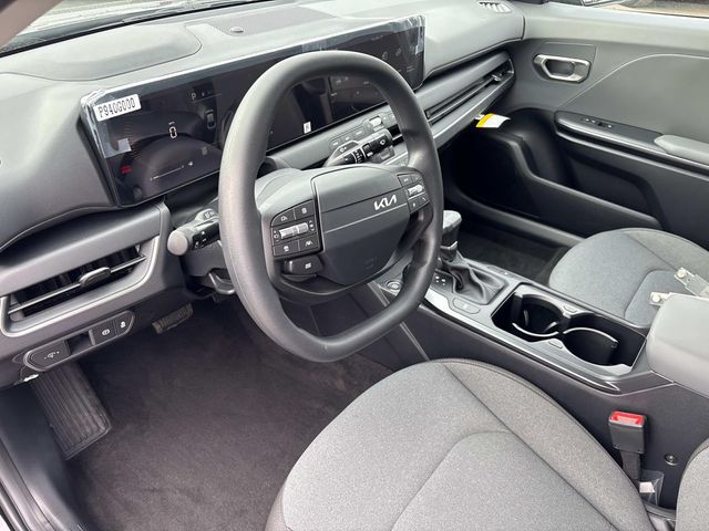 2025 Kia K4 LXS Image 15 of 31