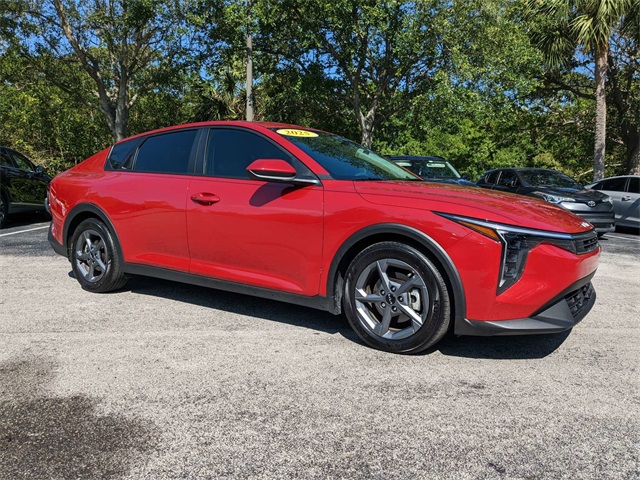 Vehicle image 2 of 27