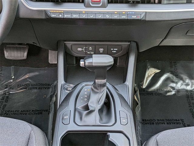 Vehicle image 18 of 27