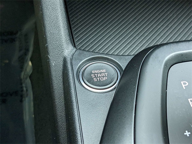 Vehicle image 24 of 27