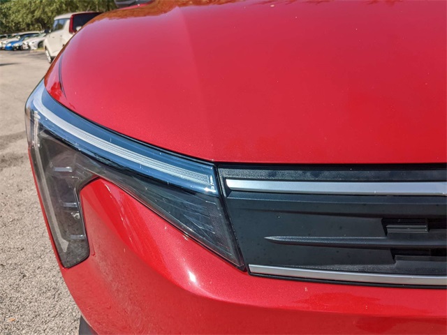 Vehicle image 10 of 27