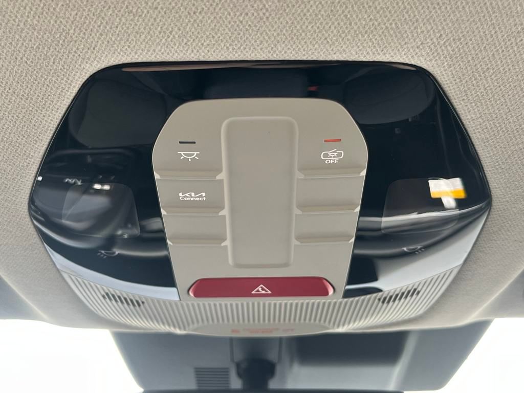 Vehicle image 33 of 33