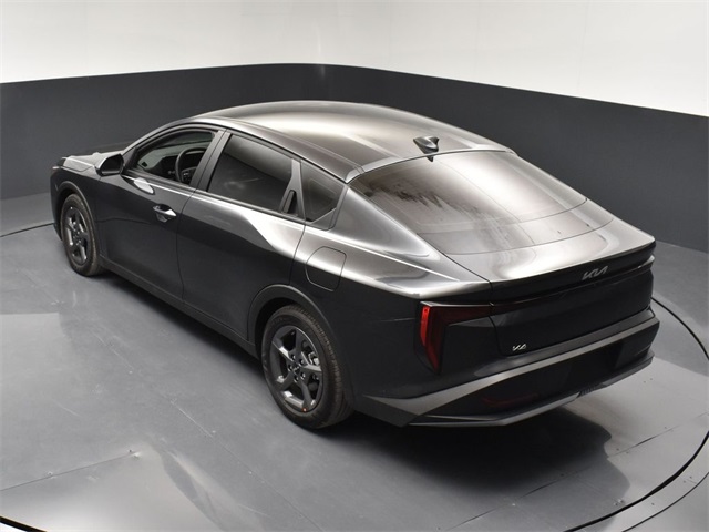 Vehicle image 20 of 47