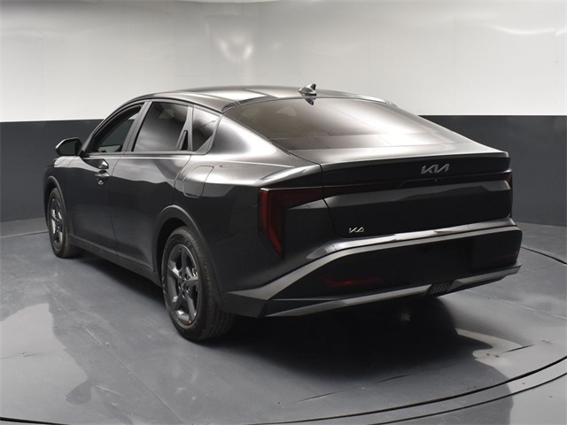 Vehicle image 22 of 47