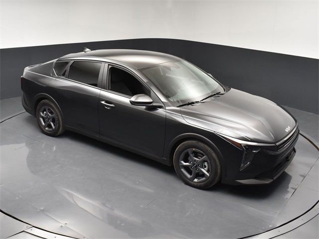 Vehicle image 9 of 47