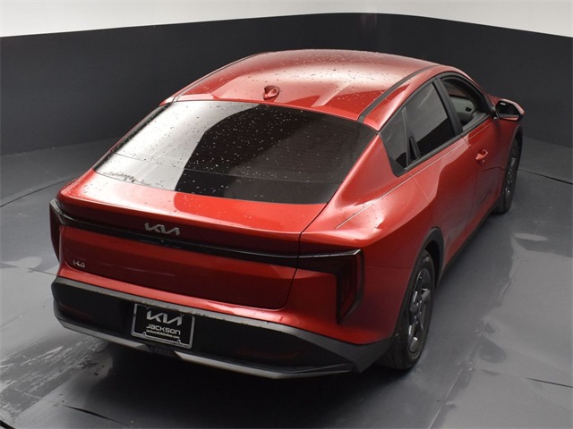 Vehicle image 18 of 46