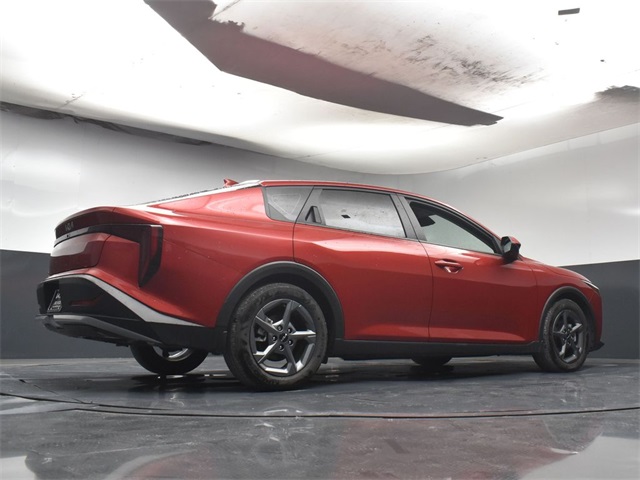 Vehicle image 9 of 46
