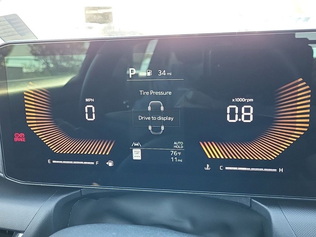 Vehicle image 19 of 28