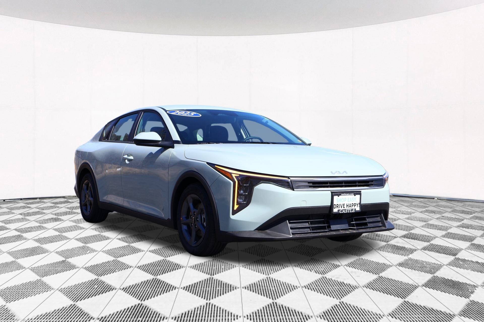 Vehicle image 4 of 29