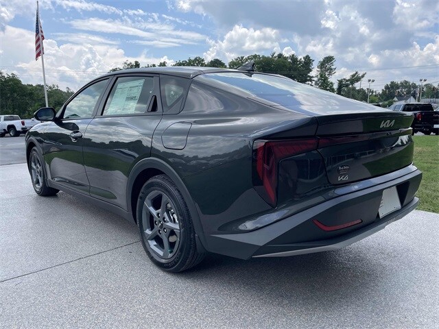 Vehicle image 7 of 20