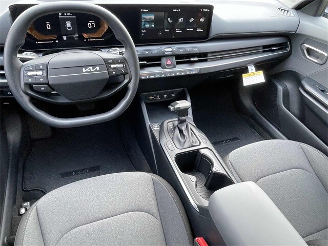Vehicle image 12 of 20
