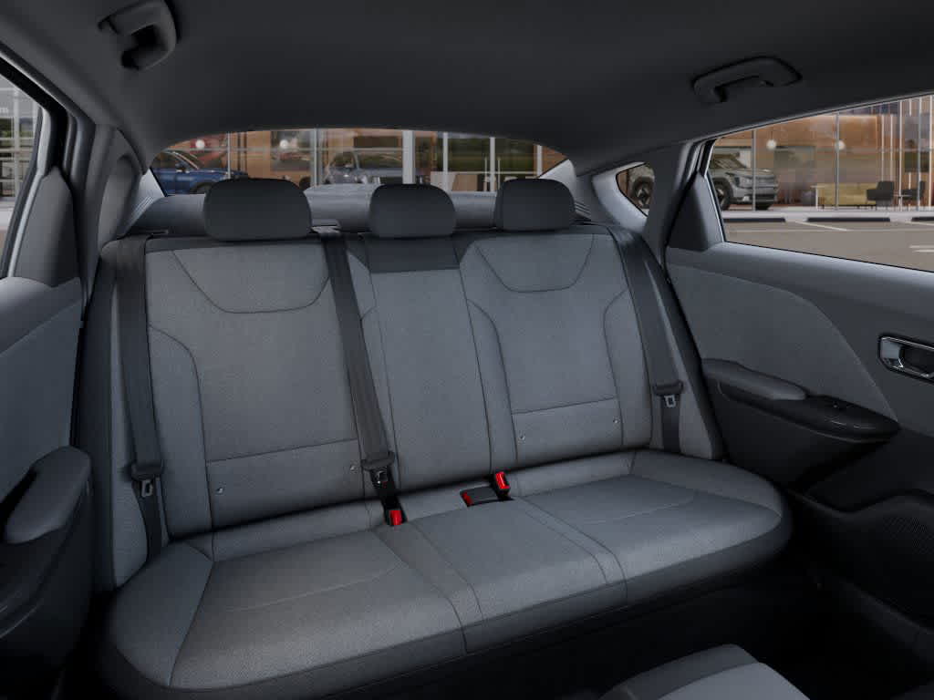 Vehicle image 14 of 27