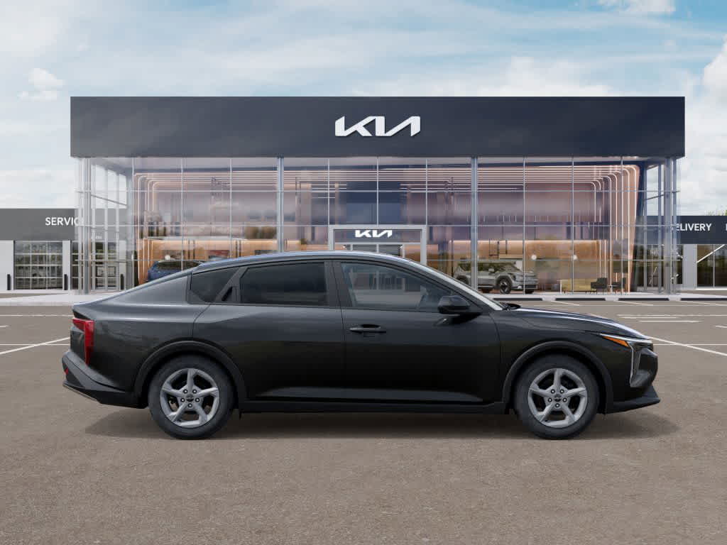 Vehicle image 5 of 27
