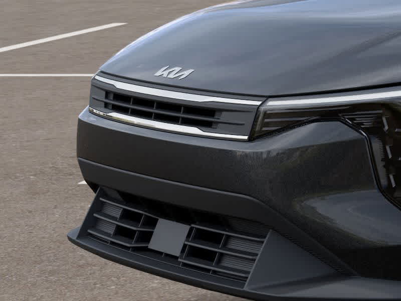 Vehicle image 21 of 27